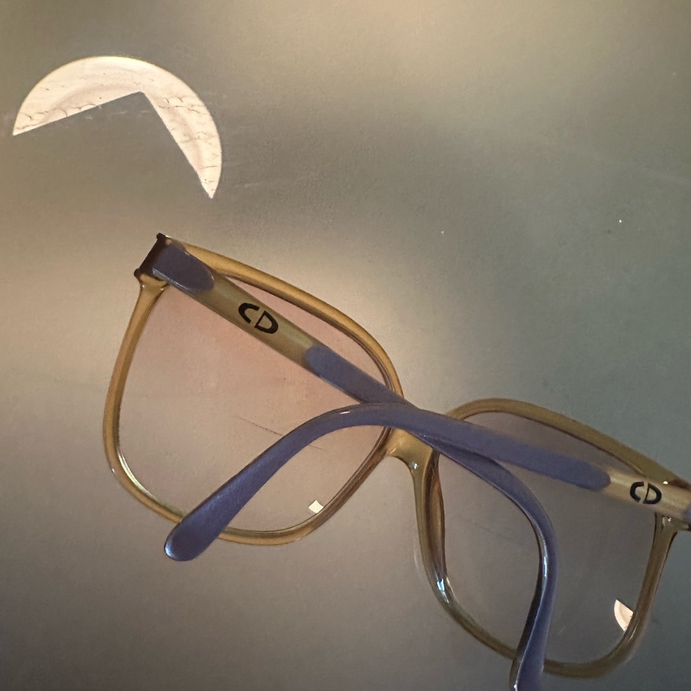 Vintage Dior Gold-Tinted Sunglasses - Picture 5 of 9